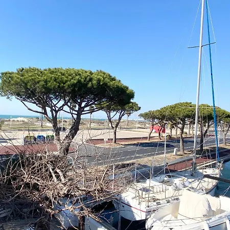 Apartment As23077-marina P3-vue Mer, Grande Terrasse,parking Le Grau-du-Roi